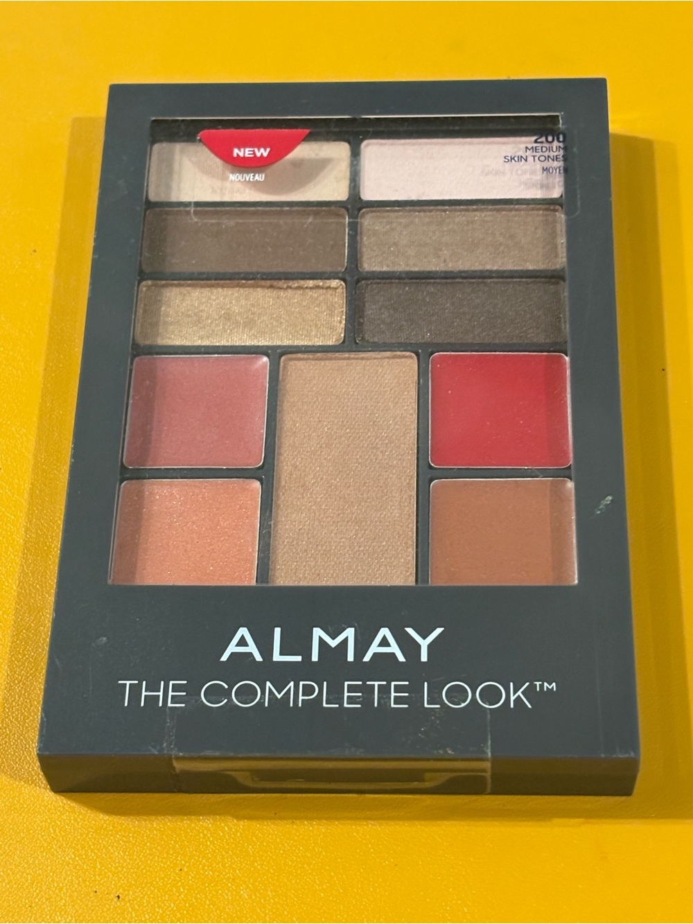 Almay Complete Look Eyeshadow & Cheek Palette - Brown, Gold, Red, Peach
